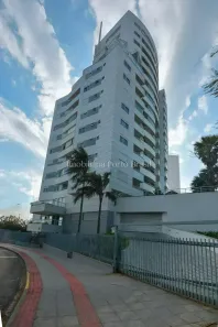 Apartamento com 2 Quartos à venda, 76m² no Capoeiras, Florianópolis