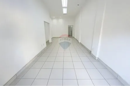 Ponto Comercial para alugar, 69m² no Centro, Juiz de Fora
