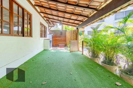 Casa de Condomínio com 4 Quartos à venda, 157m² no Barra da Tijuca, Rio de Janeiro