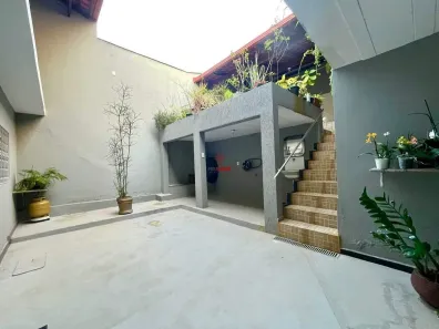Casa com 3 Quartos à venda, 298m² no Teixeira Dias (Barreiro), Belo Horizonte