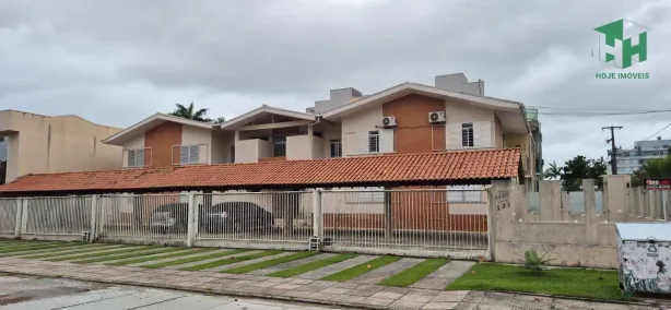 Apartamento com 3 Quartos para alugar, 83m² no Caiobá, Matinhos