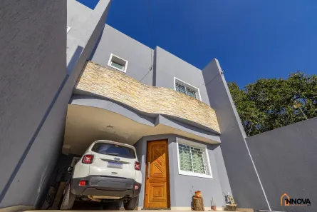 Casa com 3 Quartos à venda, 150m² no Alto Boqueirão, Curitiba
