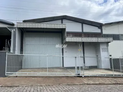 Galpão/Depósito/Armazém para alugar, 350m² no Pioneiro, Caxias do Sul