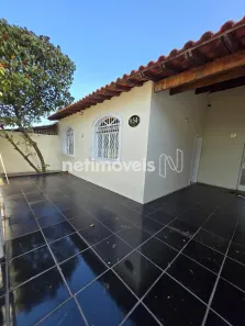 Casa com 5 Quartos para alugar, 175m² no Esplanada, Belo Horizonte