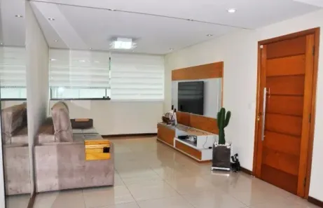 Sobrado com 3 Quartos à venda, 228m² no Vila Barreto, São Paulo