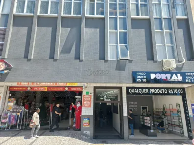 Sala Comercial à venda, 35m² no Centro, Curitiba