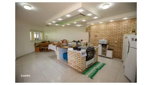 Fazenda/Sítio com 5 Quartos à venda, 650m² no Condomínio Recanto dos Pássaros, Alumínio