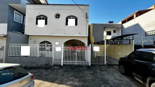 Apartamento com 3 Quartos à venda, 173m² no Vila Bretas, Governador Valadares