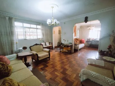 Sobrado com 3 Quartos à venda, 200m² no Campo Grande, Santos