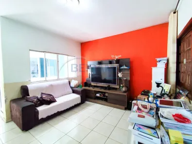 Casa com 3 Quartos à venda, 230m² no Ceilândia Sul, Brasília