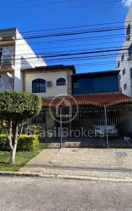 Casa com 4 Quartos à venda, 305m² no Vila Valqueire, Rio de Janeiro