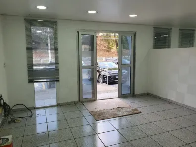 Ponto Comercial para alugar, 350m² no Jardim América, Bragança Paulista