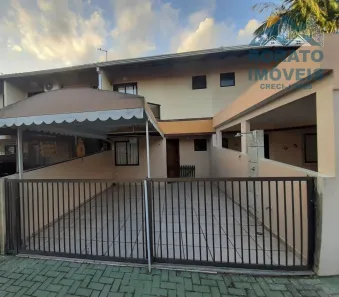 Sobrado com 3 Quartos à venda, 71m² no Centro, Matinhos