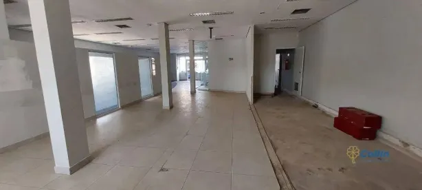 Galpão/Depósito/Armazém para alugar, 597m² no Abadia, Uberaba