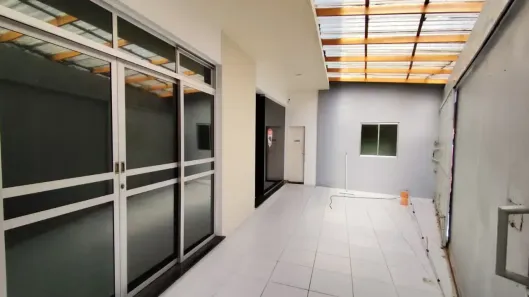 Imóvel Comercial com 4 Quartos para alugar, 267m² no Batista Campos, Belém