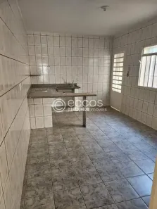 Casa com 2 Quartos à venda, 125m² no Josa Bernardino II, Uberaba
