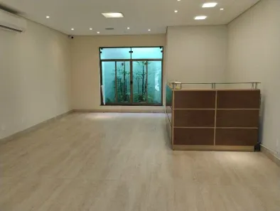 Casa com 1 Quarto para alugar, 220m² no Jardim Anália Franco, São Paulo