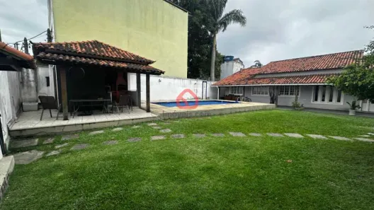 Casa de Condomínio com 5 Quartos à venda, 136m² no Cidade de Deus, Rio de Janeiro