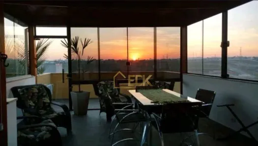 Casa com 3 Quartos à venda, 270m² no Loteamento Villa Branca, Jacareí