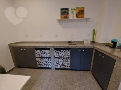 Sala Comercial à venda, 28m² no Centro, Niterói