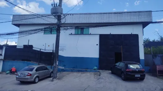 Galpão/Depósito/Armazém com 2 Quartos para alugar, 800m² no Flores, Manaus
