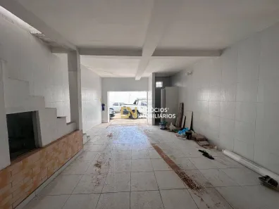 Casa com 5 Quartos à venda, 400m² no Alecrim, Natal