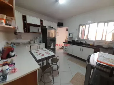 Sobrado com 3 Quartos à venda, 299m² no Jardim Jovaia, Guarulhos
