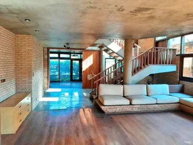 Sobrado com 4 Quartos à venda, 421m² no Butantã, São Paulo