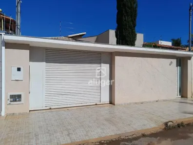Casa com 4 Quartos à venda, 265m² no Morada do Sol, Montes Claros
