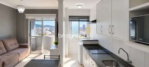 Apartamento com 2 Quartos à venda, 74m² no Barreiros, São José