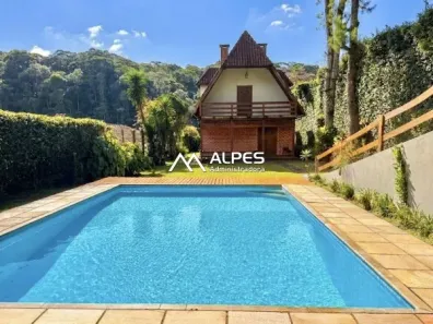 Casa de Condomínio com 4 Quartos à venda, 223m² no Carlos Guinle, Teresópolis