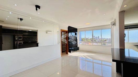 Apartamento com 2 Quartos à venda, 70m² no Jardim Itu, Porto Alegre