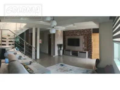 Sobrado com 3 Quartos à venda, 212m² no Vila Curuçá, Santo André