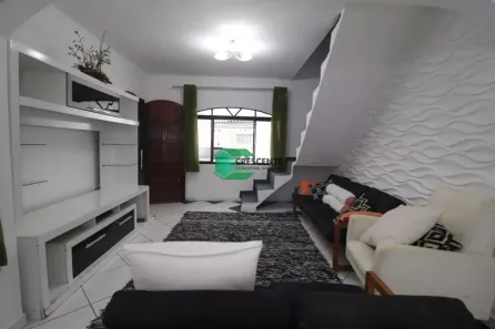 Sobrado com 4 Quartos à venda, 140m² no Jardim Santo André, Santo André