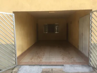 Sobrado com 3 Quartos para alugar, 150m² no Estância Árvore da Vida, Sumaré