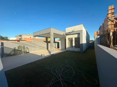 Casa com 4 Quartos à venda, 118m² no São João do Rio Vermelho, Florianópolis