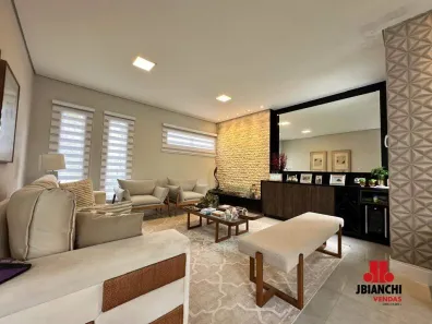 Sobrado com 3 Quartos à venda, 380m² no Cézar de Souza, Mogi das Cruzes
