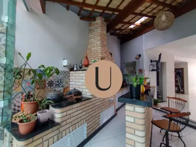 Sobrado com 3 Quartos à venda, 187m² no Ferrazópolis, São Bernardo do Campo