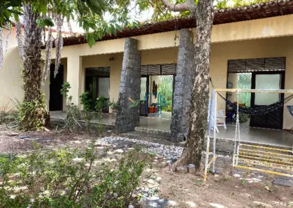 Casa com 4 Quartos à venda, 260m² no Lagoa Nova, Natal