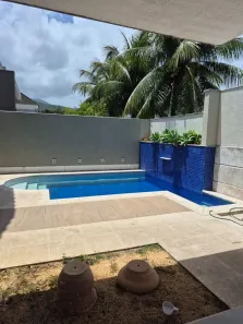 Casa de Condomínio com 4 Quartos para venda ou aluguel, 290m² no Recreio dos Bandeirantes, Rio de Janeiro