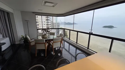 Apartamento com 4 Quartos para alugar, 170m² no Centro, Balneário Camboriú