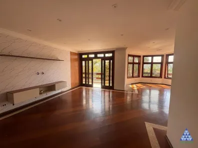 Sobrado com 5 Quartos à venda, 400m² no Samambaia, Mairiporã