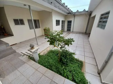 Casa com 4 Quartos à venda, 239m² no Jardim Mirassol, Rio Claro