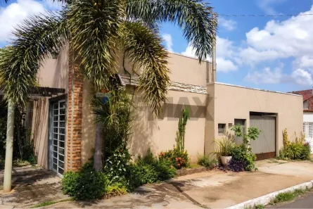 Casa com 2 Quartos à venda, 113m² no Setor Hermosa, Jataí