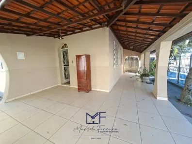 Casa com 3 Quartos à venda, 150m² no Centro, Florestal