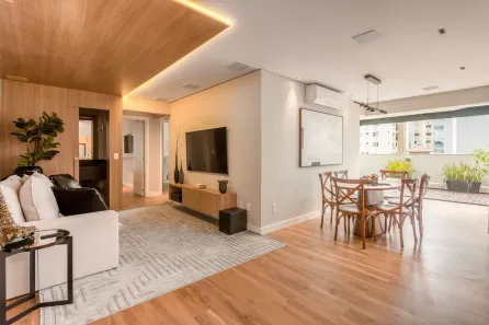 Apartamento com 4 Quartos à venda, 180m² no Centro, Balneário Camboriú