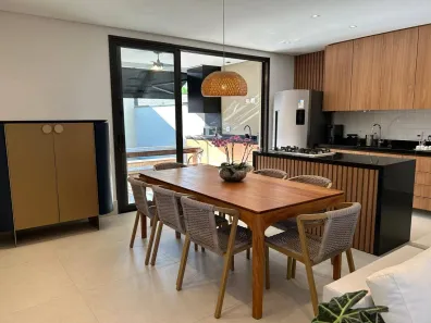 Casa de Condomínio com 4 Quartos à venda, 234m² no Bairro de Juquehy, São Sebastião