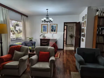 Casa com 4 Quartos à venda, 235m² no Vila Nova Conceição, São Paulo