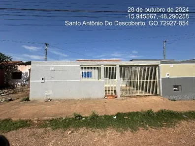 Casa com 2 Quartos à venda, 180m² no Fazenda Capoeirinha, Santo Antônio do Descoberto