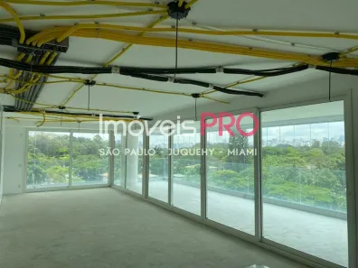 Apartamento com 3 Quartos para venda ou aluguel, 231m² no Moema, São Paulo